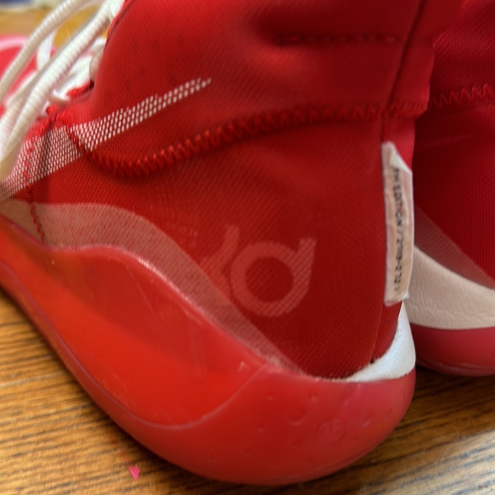 Nike kd basketball shoes, size 8 - Picture 3 of 9